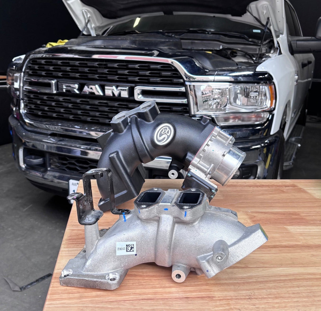 S&B 76-1014 Intake Elbow & Grid Heater Delete Kit 07.5–18 6.7L Cummins Ram 2500/3500