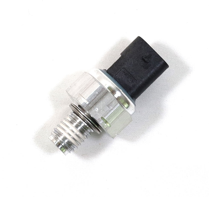 2020–2025 3.0L Duramax LM2 LZ0 Silverado Sierra Oil Pressure Sensor GM 12727099