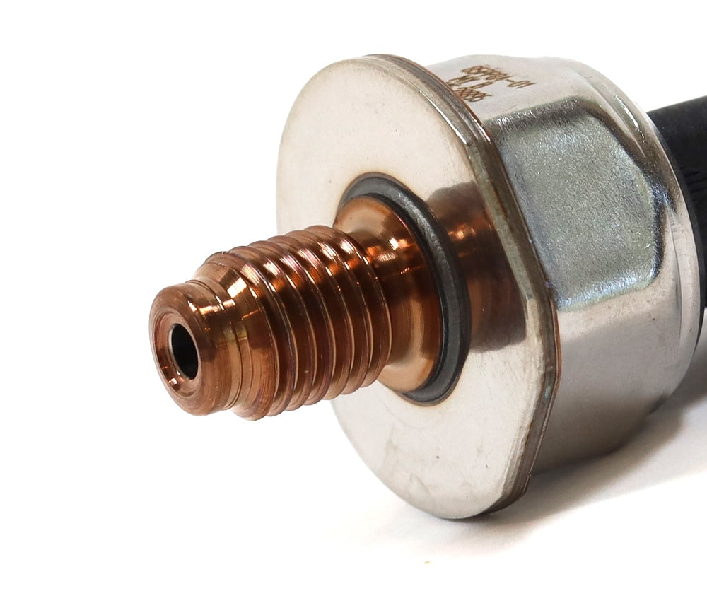 Ford Motorcraft CM-5303 Fuel Rail Pressure Sensor 08–10 6.4L Powerstroke Diesel