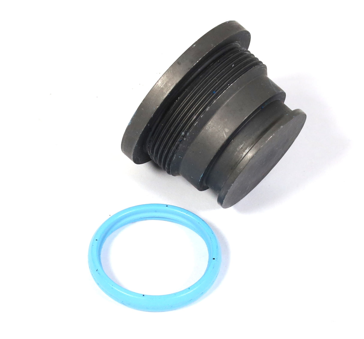 94.5-03 Ford 7.3L Cylinder Head Oil Supply Rail End Plug & Seal 4C3Z-6026-CA OEM