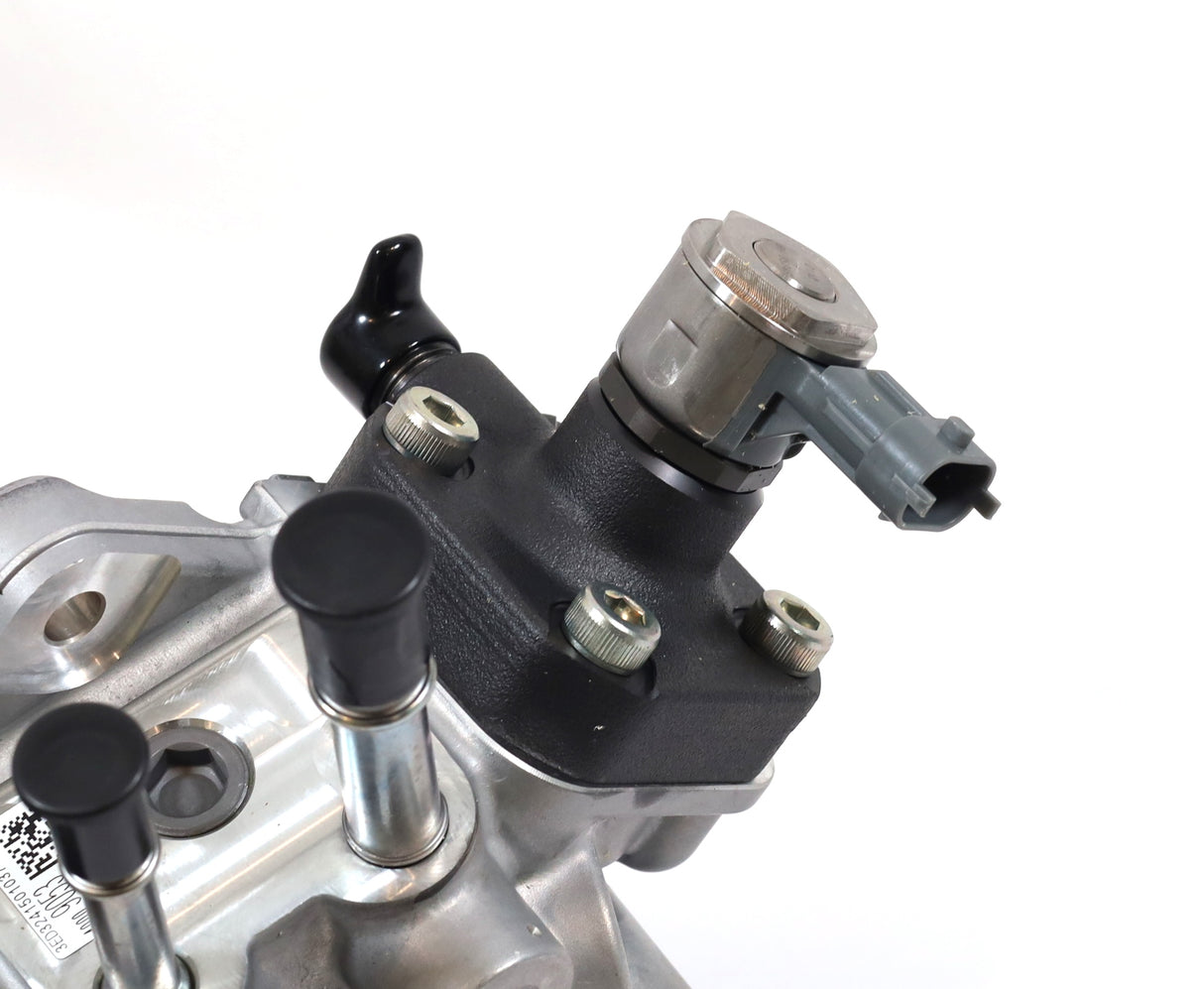 Genuine OEM GM 40009053 CP4 Fuel Injection Pump 2020–2025 3.0L LM2 LZ0 Duramax