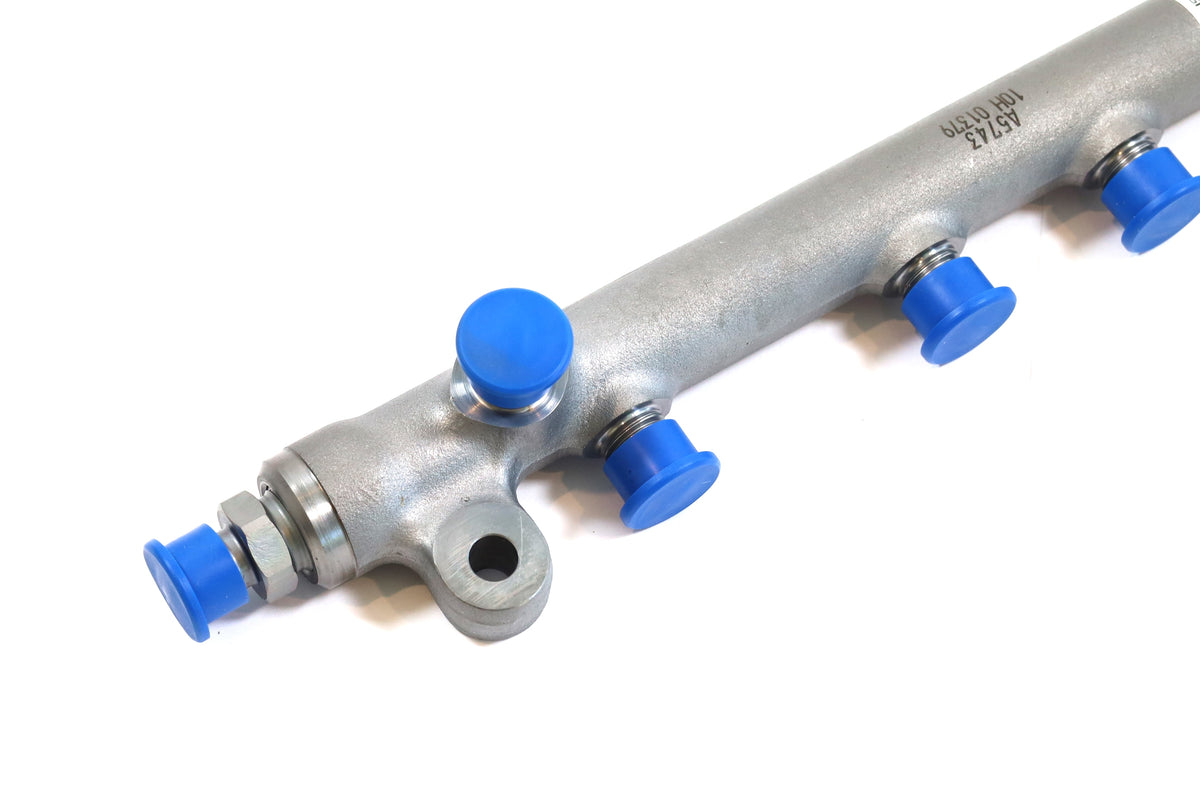 12686808 GM 12686810 LH Driver Side High Pressure Fuel Rail For 2017–2026 L5P D ...