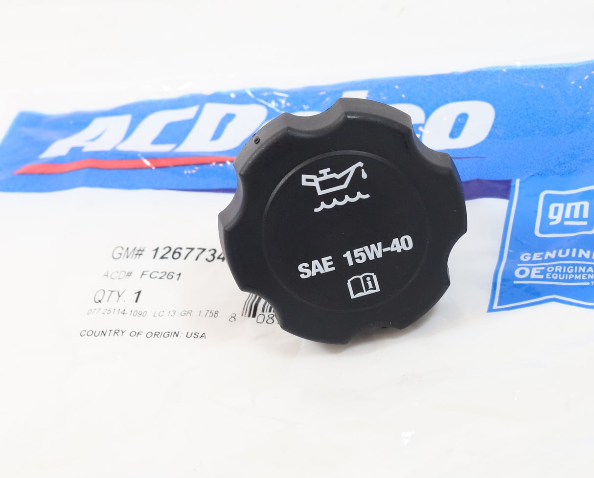 2017-2025 Silverado Sierra L5P Duramax Engine Oil Cap Genuine GM 12677347 / FC261