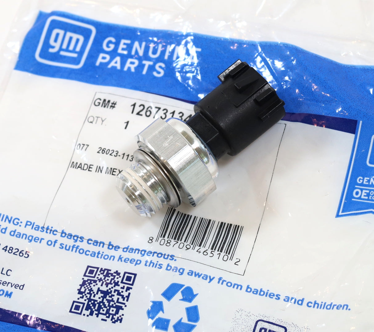 GM 12673134 Engine Oil Pressure Sensor 2011-2016 Silverado Sierra LML Duramax