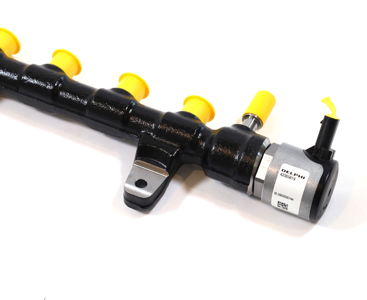 GM 40009602 Fuel Rail with Sensors 2023–2026 3.0L LZ0 Duramax Silverado Sierra